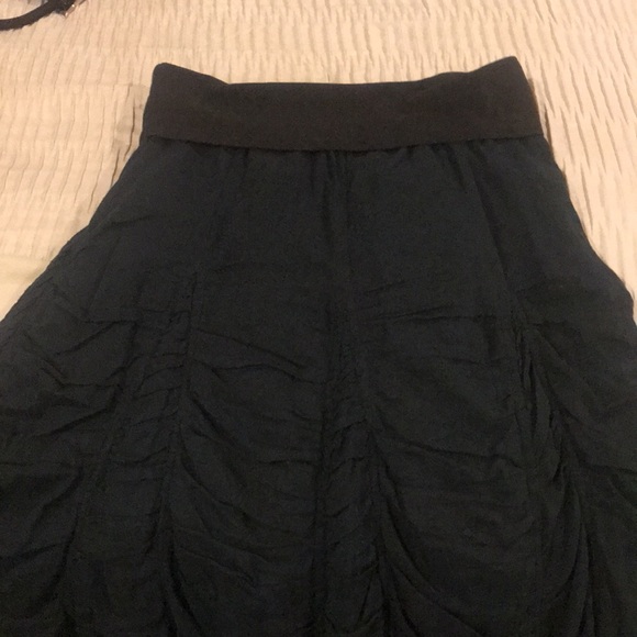 Ladies long skirt - Picture 4 of 4